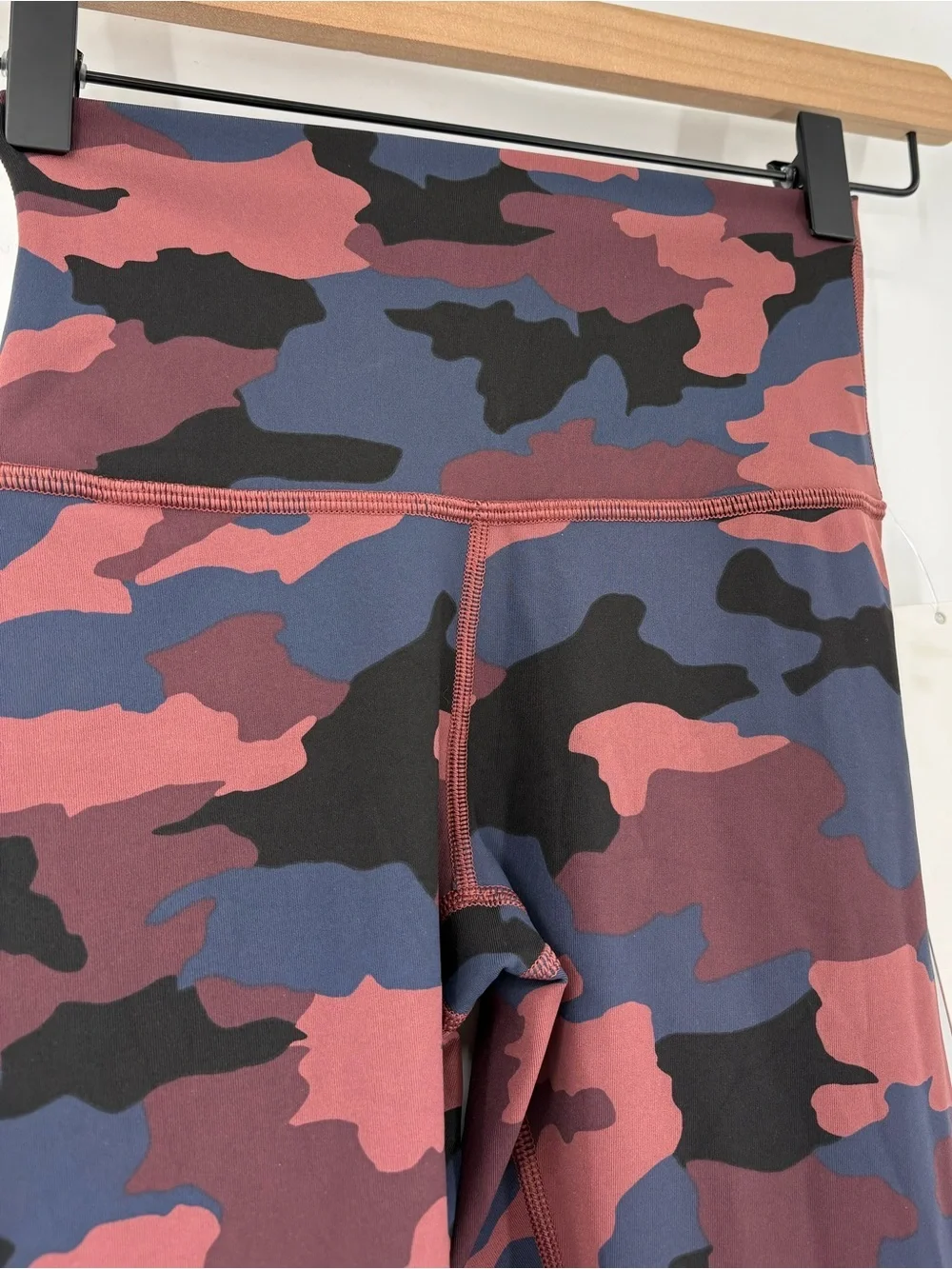 NWT Lululemon Wunder Train High Rise 28” Leggings Camo Size 2 Everlux